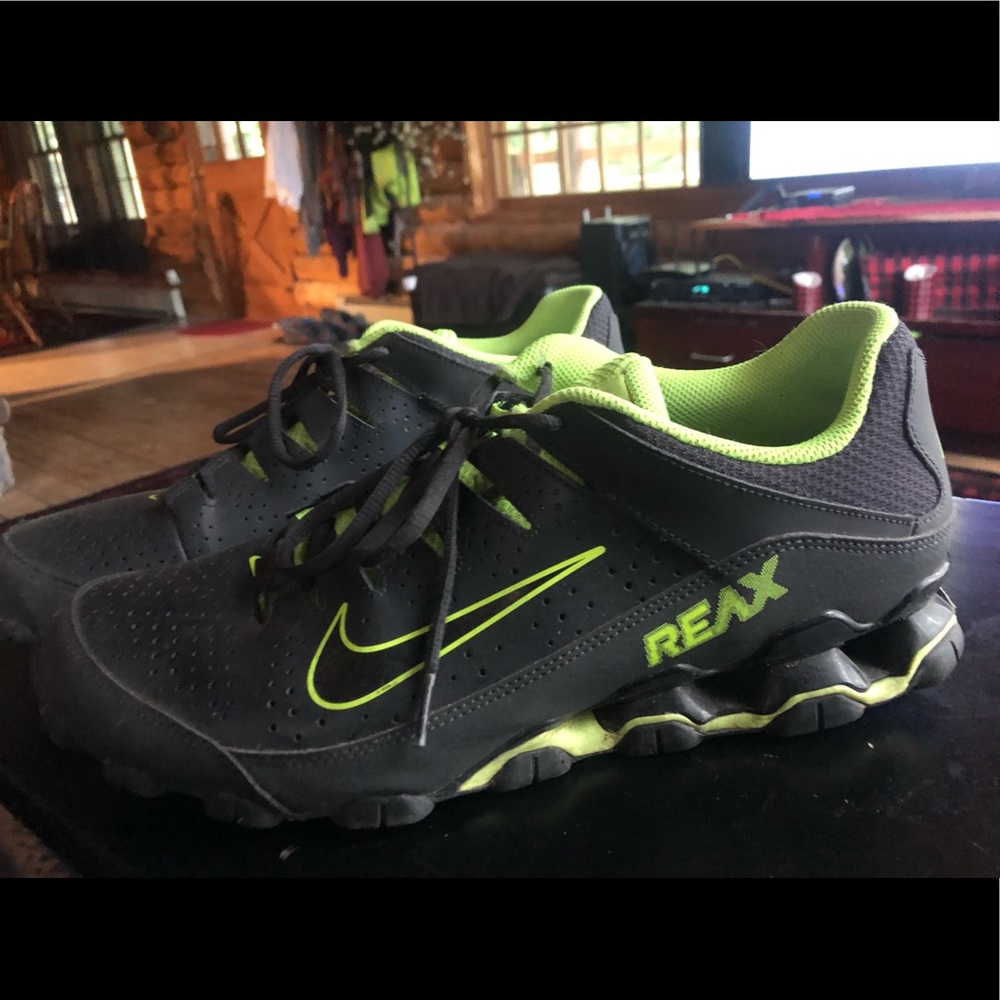 Nike reax men’s size 12